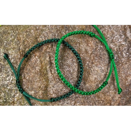 Symphonie Émeraude Duo de Bracelets Macramé Vert et Vert Foncé