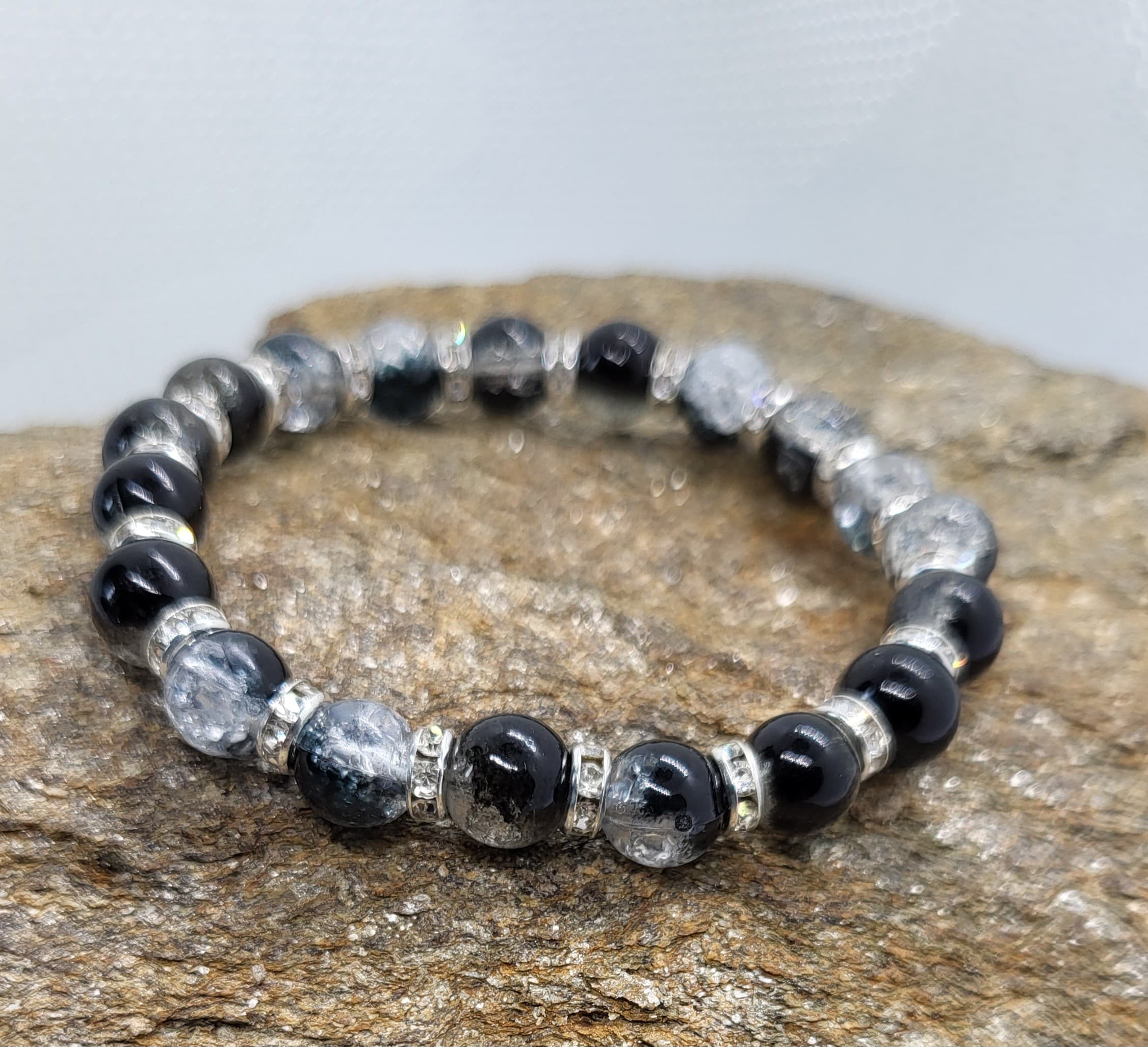 Bracelet Perles Noires - Pour les élégants modernes